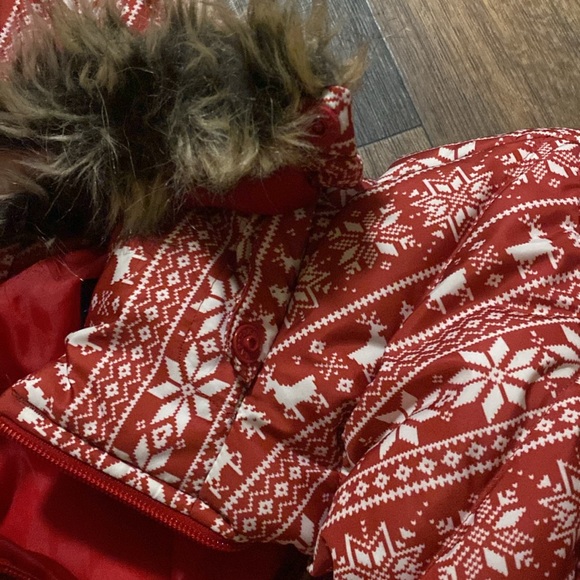 Lands End winter pattern puffer coat - Picture 3 of 5